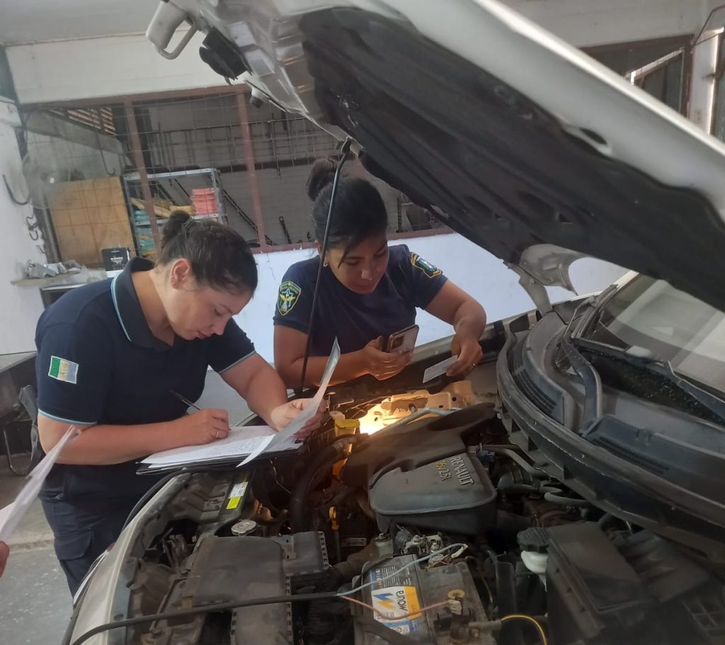 Peritos de la Policía Caminera detectaron auto mellizo buscado por hurto desde Buenos Aires Peritos de la Policía Caminera detectaron auto mellizo buscado por hurto desde Buenos Aires