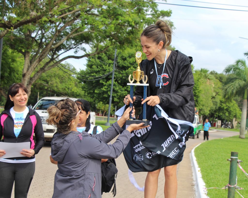 Se realizó la Maratón Azul para crear consciencia sobre el autismo