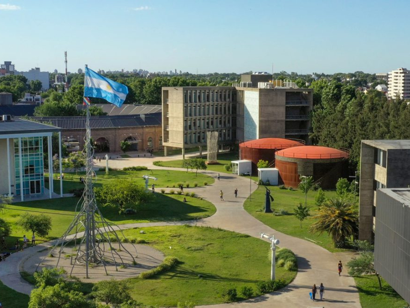 Cinco universidades públicas, entre las 10 instituciones más transparentes del país Cinco universidades públicas, entre las 10 instituciones más transparentes del país