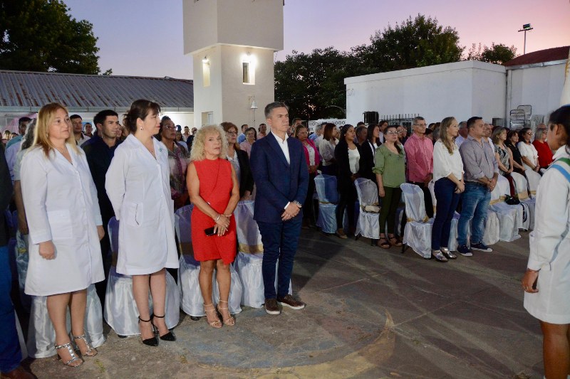 En Colonias Unidas, Zdero acompañó el acto por el 90 aniversario de la escuela primaria “Enrique Vedia” En Colonias Unidas, Zdero acompañó el acto por el 90 aniversario de la escuela primaria “Enrique Vedia”