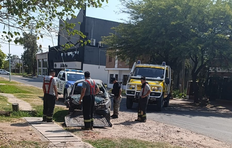 Violento accidente en el centro saenzpeñense deja seis heridos y conductor alcoholizado detenido Violento accidente en el centro saenzpeñense deja seis heridos y conductor alcoholizado detenido