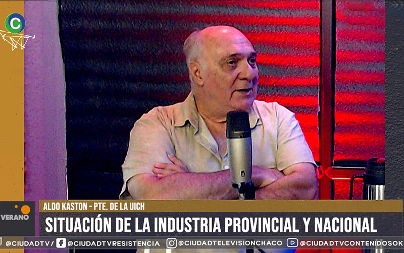 Kastón: ”No entiendo por qué hay gente desfilando hacia Casa Rosada a pedir cosas que no le van a dar” Kastón: ”No entiendo por qué hay gente desfilando hacia Casa Rosada a pedir cosas que no le van a dar”