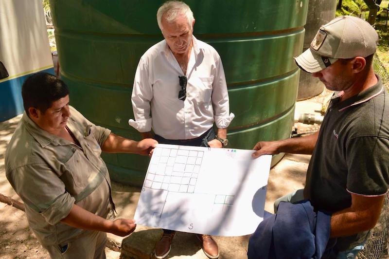 La empresa SAMEEP atendió demandas de los vecinos en Villa Rural El Palmar La empresa SAMEEP atendió demandas de los vecinos en Villa Rural El Palmar