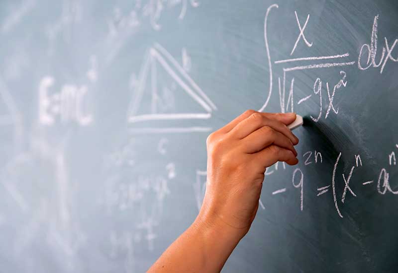 Educación: ya se viabilizaron más de 12 mil títulos de egresados de instituciones secundarias y terciarias Educación: ya se viabilizaron más de 12 mil títulos de egresados de instituciones secundarias y terciarias