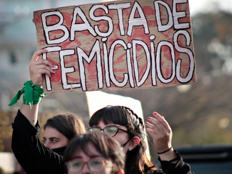 El “femicidio” en el código penal argentino El “femicidio” en el código penal argentino