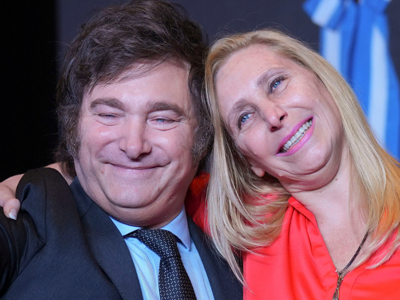 Citan a los Milei a una mediación para responder por el escándalo de la estafa $LIBRA Citan a los Milei a una mediación para responder por el escándalo de la estafa $LIBRA