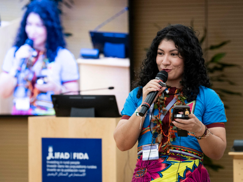 Pueblos indígenas exigen más financiación para afrontar el cambio climático Pueblos indígenas exigen más financiación para afrontar el cambio climático