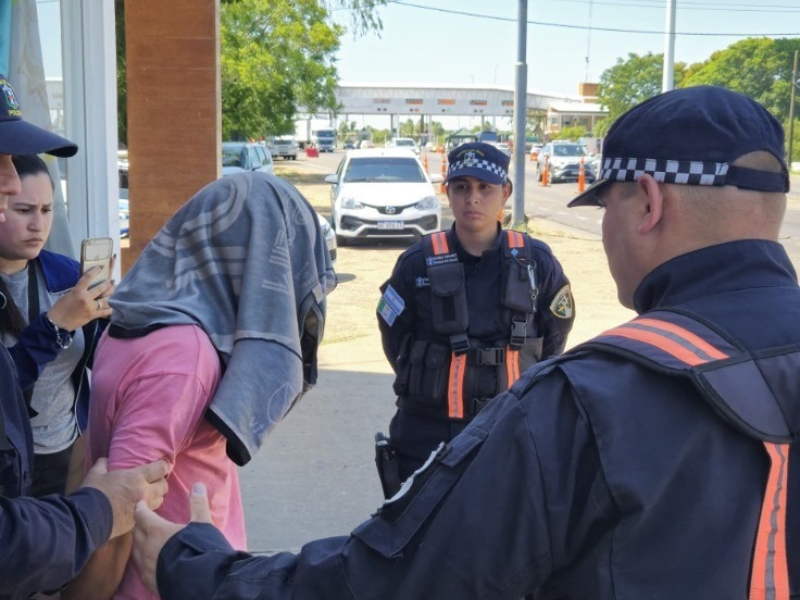 Atraparon al sospechoso del homicidio del cerrajero: quería cruzar a Corrientes Atraparon al sospechoso del homicidio del cerrajero: quería cruzar a Corrientes