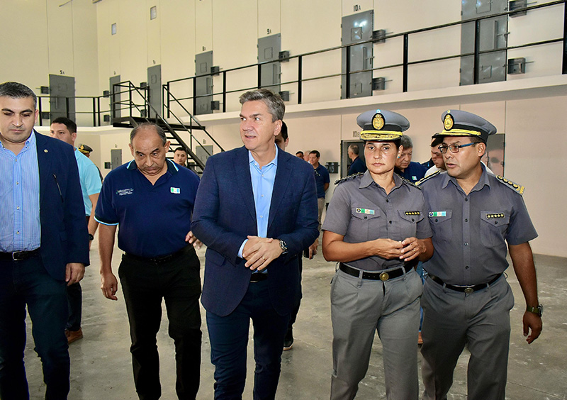 Zdero habilitó la refuncionalización del Pabellón 5 de la Unidad Penitenciaria N°2 de Sáenz Peña Zdero habilitó la refuncionalización del Pabellón 5 de la Unidad Penitenciaria N°2 de Sáenz Peña