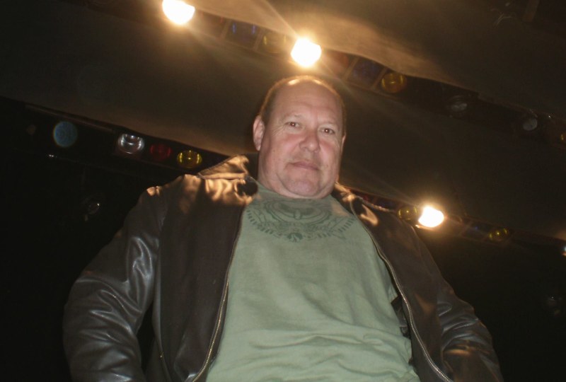 Manifiesto teatral: el encuentro como resistencia Manifiesto teatral: el encuentro como resistencia