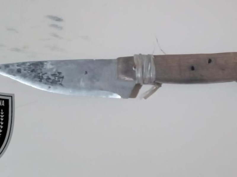 Cobraba “peaje” para transitar por el barrio y portaba un cuchillo Cobraba “peaje” para transitar por el barrio y portaba un cuchillo