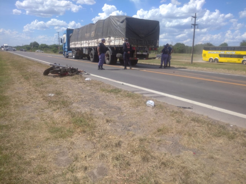 Siniestro fatal en Ruta Nacional 11: falleció el conductor de una motocicleta Siniestro fatal en Ruta Nacional 11: falleció el conductor de una motocicleta