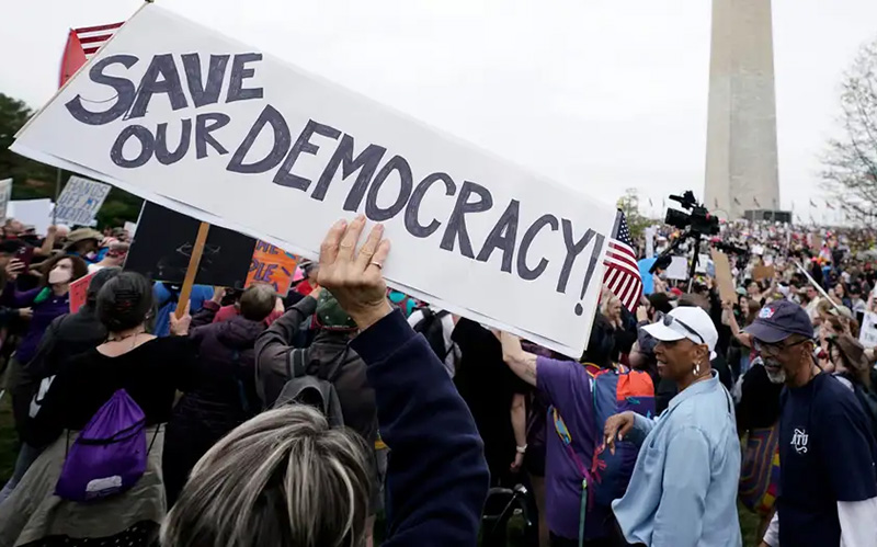 Masivas protestas contra Donald Trump en los Estados Unidos Masivas protestas contra Donald Trump en los Estados Unidos