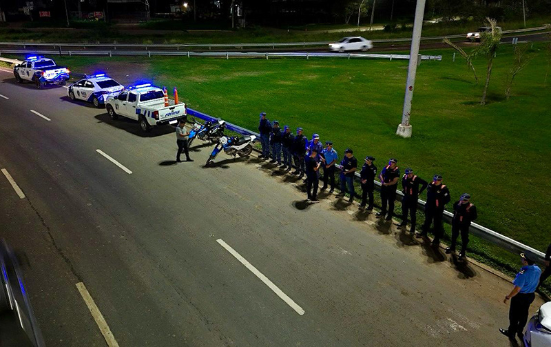 Amplio operativo para garantizar la libre circulación de transportistas en las Rutas chaqueñas Amplio operativo para garantizar la libre circulación de transportistas en las Rutas chaqueñas
