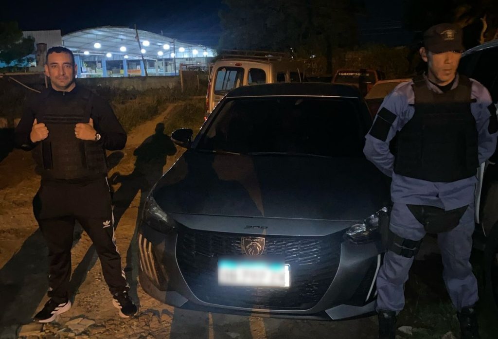 Interceptan sobre ruta dos vehículos que habían evadido un control policial