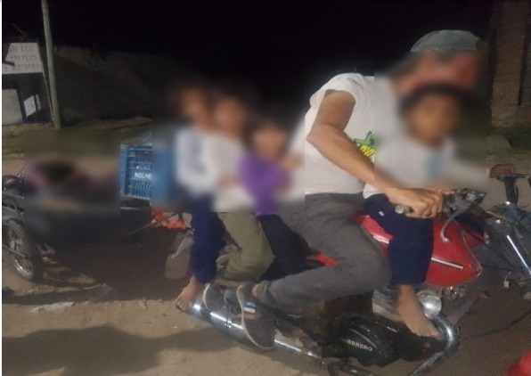 Policías hallaron sanos y salvos al padre con sus seis hijos que se encontraban desaparecidos Policías hallaron sanos y salvos al padre con sus seis hijos que se encontraban desaparecidos