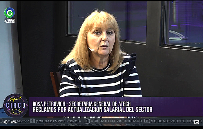 Rosa Petrovich: “Si los docentes hacen dedo en la ruta es porque no les alcanza el sueldo para el transporte” Rosa Petrovich: “Si los docentes hacen dedo en la ruta es porque no les alcanza el sueldo para el transporte”