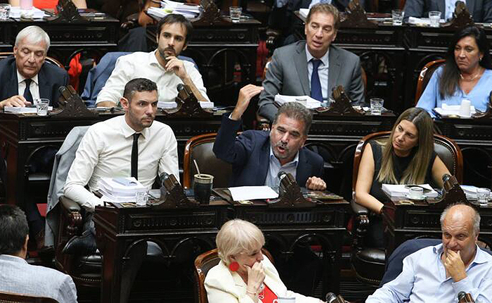 Se parte el bloque del PRO por la discusión del aumento a los jubilados Se parte el bloque del PRO por la discusión del aumento a los jubilados