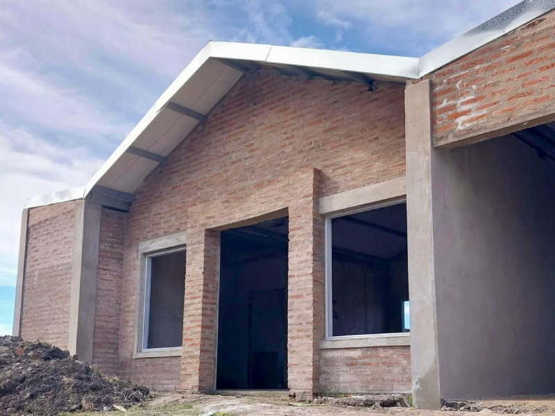 Significativo aporte del Instituto de Vivienda para la construcción de un centro de jubilados en Fontana Significativo aporte del Instituto de Vivienda para la construcción de un centro de jubilados en Fontana