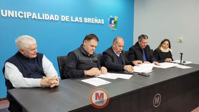 Las Breñas fue sede de la firma del Convenio Intermunicipal por el Ambiente Las Breñas fue sede de la firma del Convenio Intermunicipal por el Ambiente