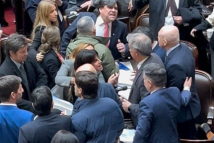 Se levantó sesión en Diputados donde iban a tratar temas incómodos para Milei como la baja de retenciones Se levantó sesión en Diputados donde iban a tratar temas incómodos para Milei como la baja de retenciones