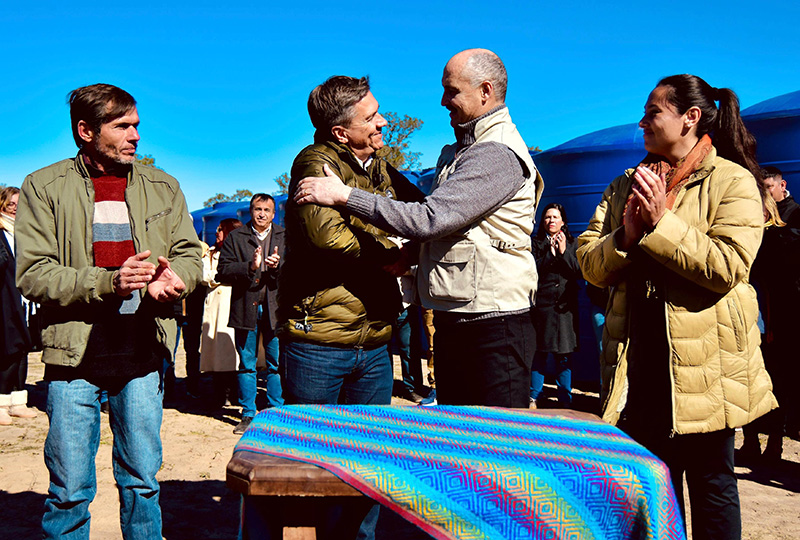 UNICEF y el Gobierno del Chaco pusieron en marcha el “Proyecto Agua”-primera etapa UNICEF y el Gobierno del Chaco pusieron en marcha el “Proyecto Agua”-primera etapa