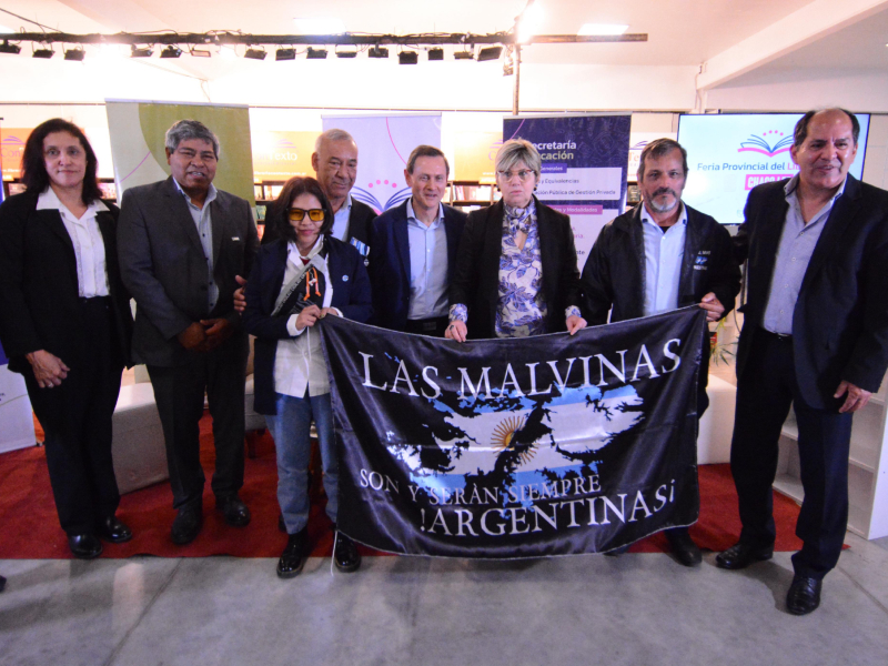 Feria del Libro: Educación presentó la Olimpíada provincial Historia de Malvinas Feria del Libro: Educación presentó la Olimpíada provincial Historia de Malvinas