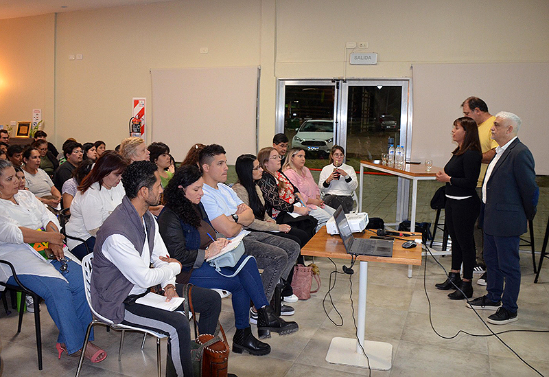 Oficina de Empleo municipal: arrancó la segunda etapa de ‘Resistencia Te Impulsa’ Oficina de Empleo municipal: arrancó la segunda etapa de ‘Resistencia Te Impulsa’