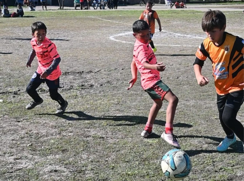 Machagai: el programa Encuentros Barriales se trasladó a la plazoleta del barrio Cambá Machagai: el programa Encuentros Barriales se trasladó a la plazoleta del barrio Cambá