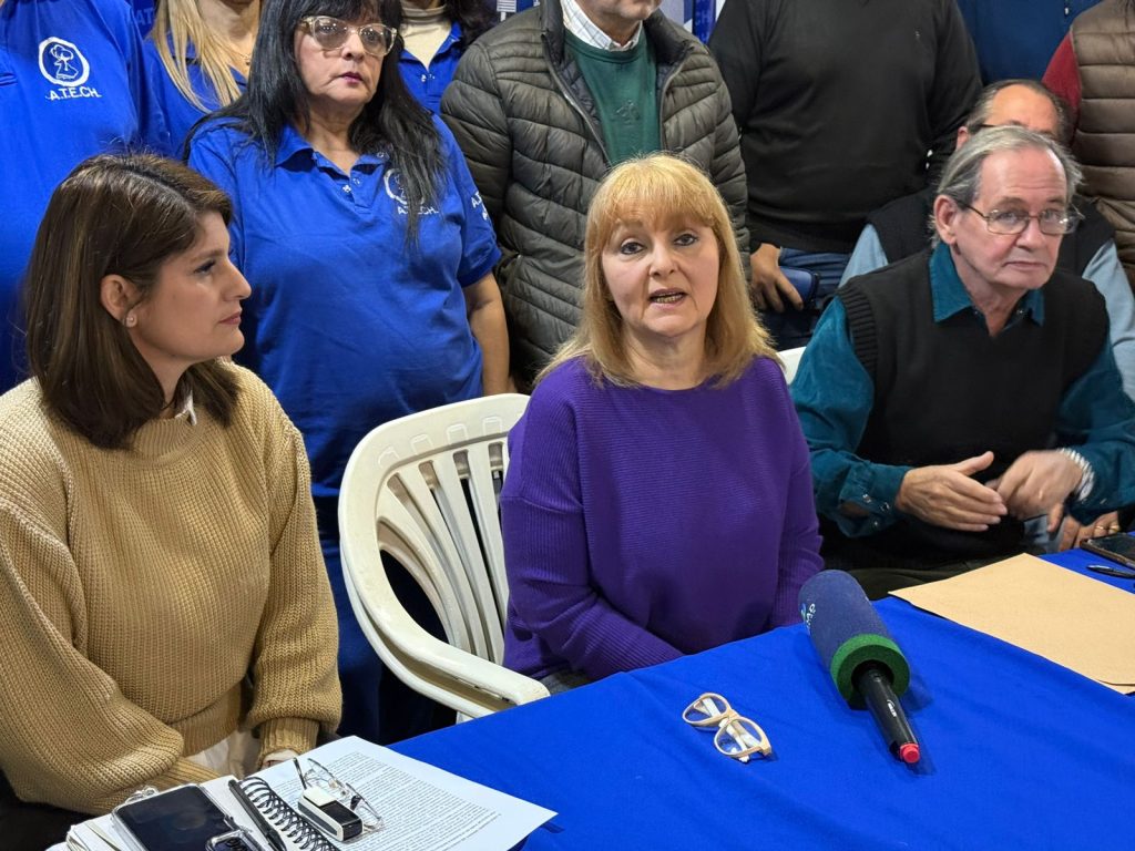 Sindicatos docentes del Chaco convocan a un paro ante el incumplimiento del pago de la cláusula gatillo