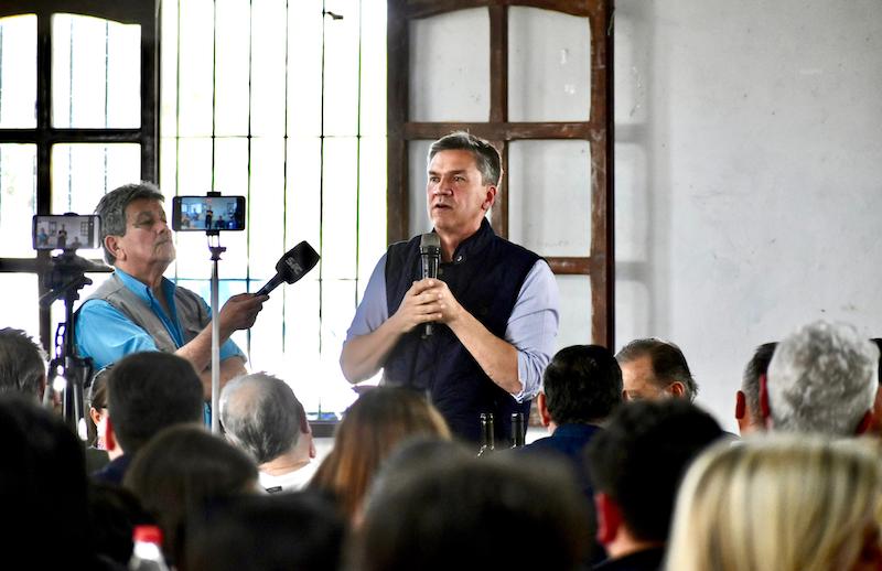 En Quitilipi, Zdero acompañó el lanzamiento de una nueva edición de la Cabalgata de la Fe En Quitilipi, Zdero acompañó el lanzamiento de una nueva edición de la Cabalgata de la Fe