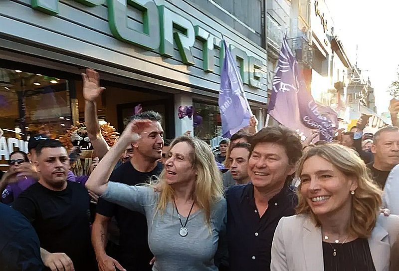 FOPEA repudió las agresiones a periodistas durante la caminata de Karina Milei y Martín Menem FOPEA repudió las agresiones a periodistas durante la caminata de Karina Milei y Martín Menem