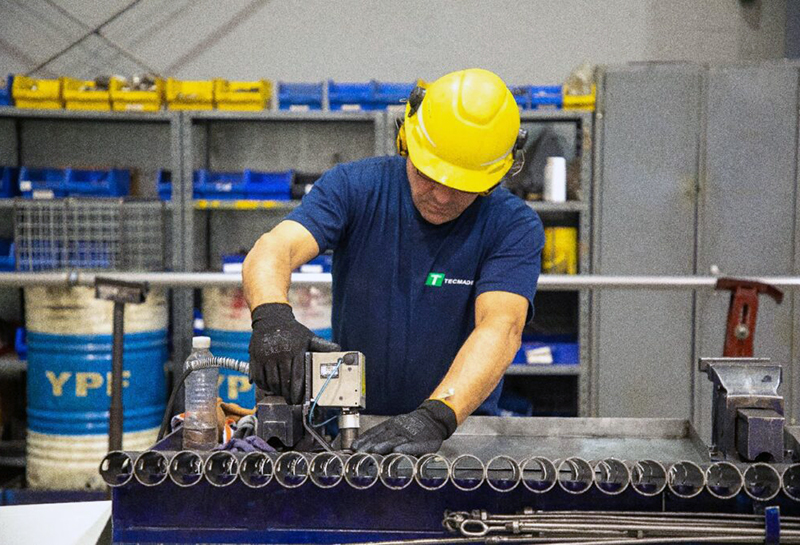 Fuentes laborables: se perdieron casi 100.000 empleos privados en la era Milei Fuentes laborables: se perdieron casi 100.000 empleos privados en la era Milei