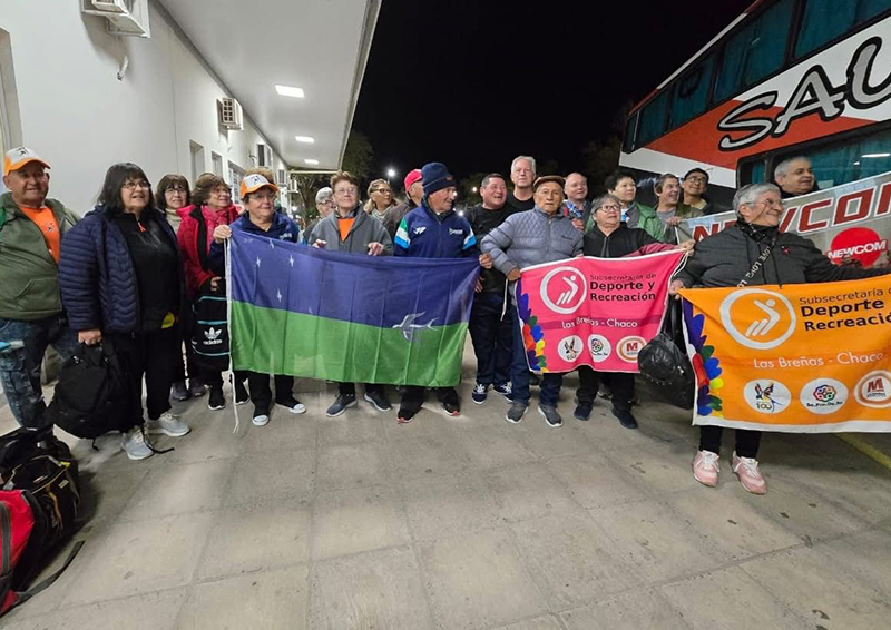 Municipalidad de Las Breñas apoyó y felicitó a adultos que participaron del ‘Chaco Juega’ Municipalidad de Las Breñas apoyó y felicitó a adultos que participaron del ‘Chaco Juega’