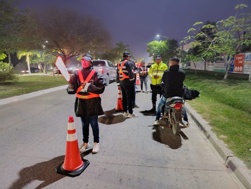 Caminera recuperó un auto, una moto y detectó 24 alcoholemias positivas