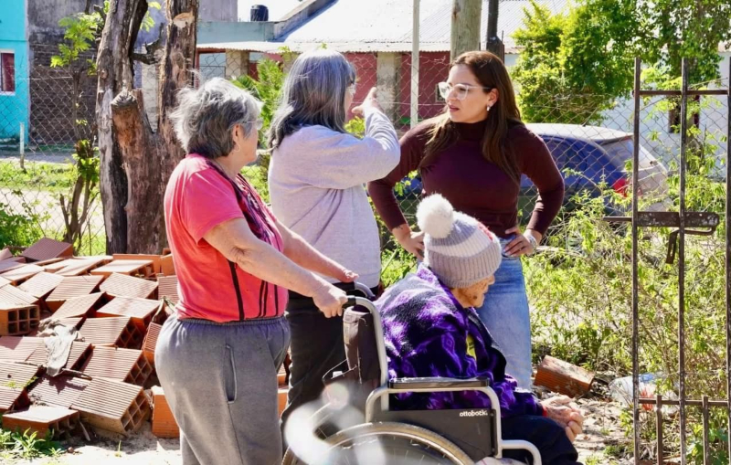 La Municipalidad de Barranqueras trabaja en el mejoramiento de calles La Municipalidad de Barranqueras trabaja en el mejoramiento de calles