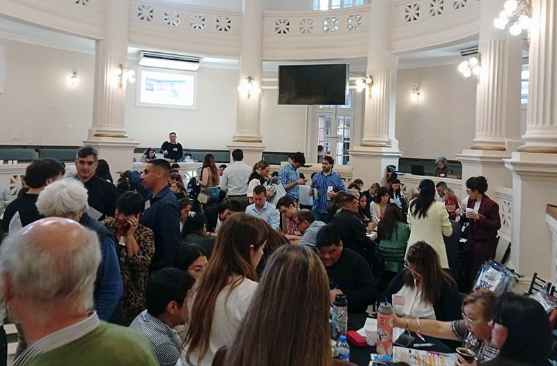 Escrutinio en Corrientes con expectativas en Sauce y Virasoro por diferencias mínimas en el conteo Escrutinio en Corrientes con expectativas en Sauce y Virasoro por diferencias mínimas en el conteo