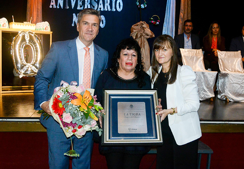 Zdero acompañó el 100° aniversario de La Tigra y reafirmó su compromiso y apoyo a la localidad Zdero acompañó el 100° aniversario de La Tigra y reafirmó su compromiso y apoyo a la localidad