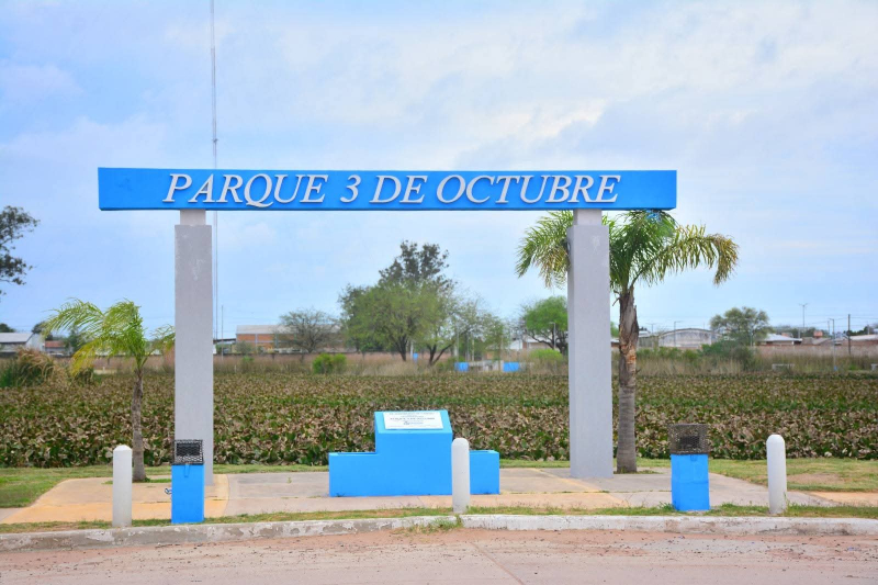 La Secretaría de Obras Públicas repuso los cables sustraídos en el Parque 3 de Octubre de Castelli La Secretaría de Obras Públicas repuso los cables sustraídos en el Parque 3 de Octubre de Castelli
