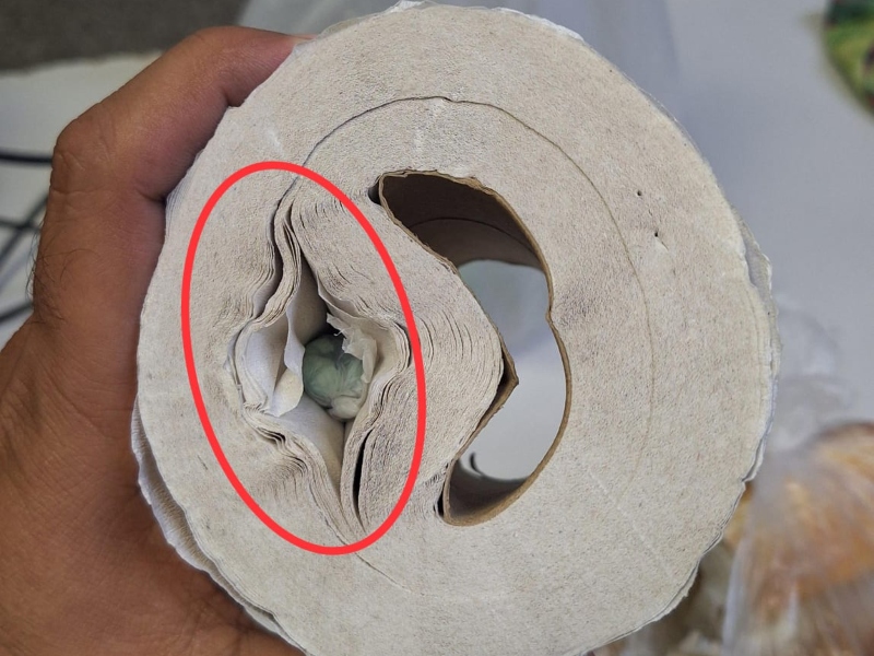 Quiso pasar cocaína para su familiar detenido en Sáenz Peña Quiso pasar cocaína para su familiar detenido en Sáenz Peña