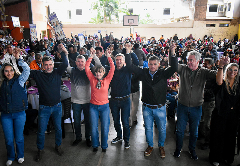 Villa Río Bermejito: “No volvamos al pasado que tanto daño le hizo al Chaco y al país”, afirmó Zdero Villa Río Bermejito: “No volvamos al pasado que tanto daño le hizo al Chaco y al país”, afirmó Zdero