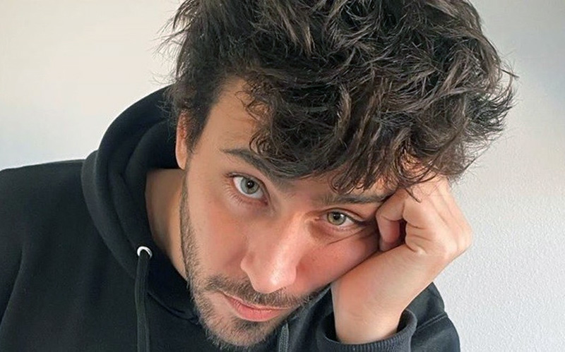 El influencer “Lizard” dejó polémicas declaraciones sobre Corrientes y Chaco en YouTube El influencer “Lizard” dejó polémicas declaraciones sobre Corrientes y Chaco en YouTube