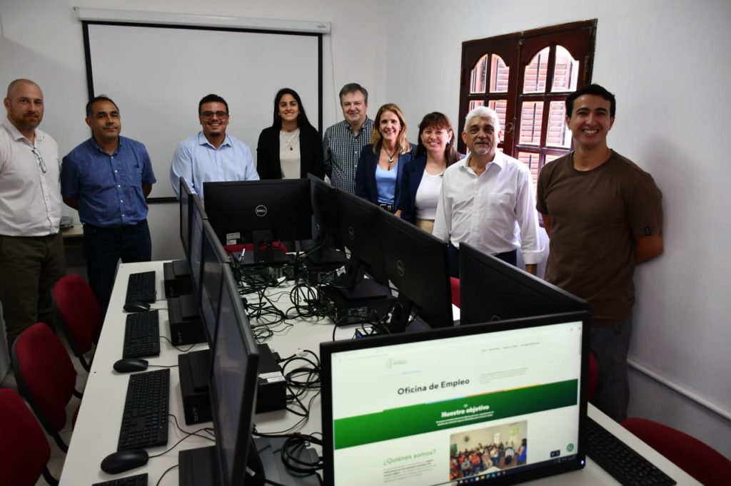 El municipio habilitó el aula virtual en la renovada oficina de empleo 