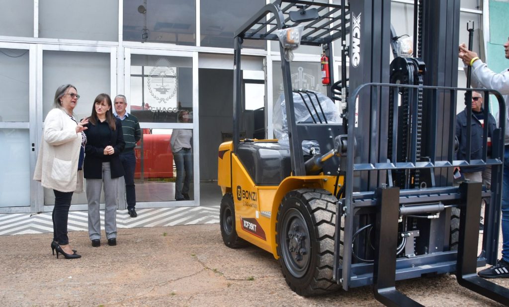 El puerto de Barranqueras incorporó nuevo equipamiento para fortalecer el servicio al sector productivo