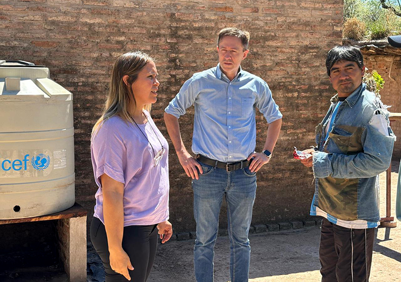 Convenio Chaco-UNICEF, avanza la segunda etapa del proyecto agua en El Sauzalito en El Impenetrable Convenio Chaco-UNICEF, avanza la segunda etapa del proyecto agua en El Sauzalito en El Impenetrable