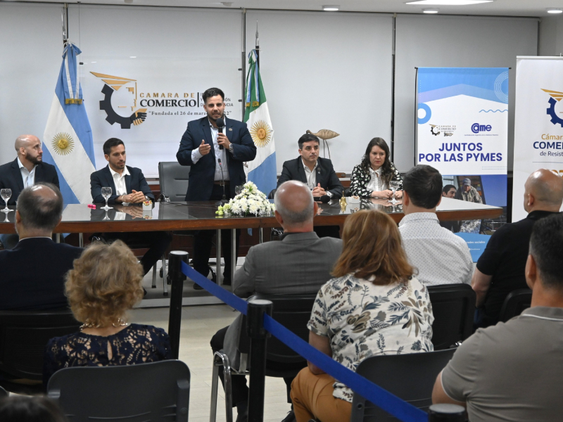 Juan Martín Alfonso es el nuevo presidente de la Cámara de Comercio de Resistencia Juan Martín Alfonso es el nuevo presidente de la Cámara de Comercio de Resistencia