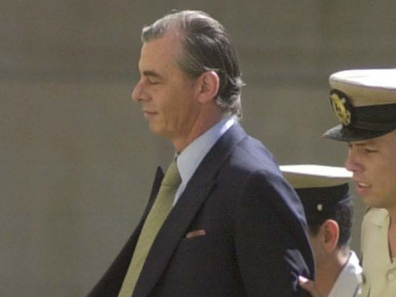 Condenan al banquero Carlos Rohm por el desvío de fondos del “corralito” Condenan al banquero Carlos Rohm por el desvío de fondos del “corralito”