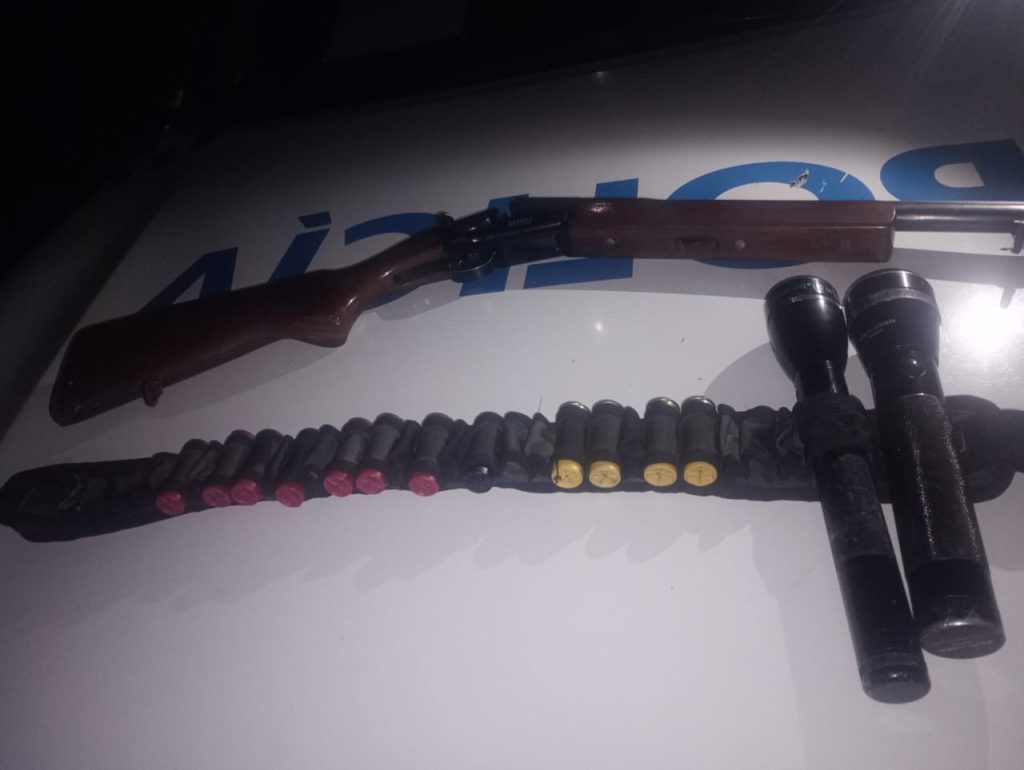 Fueron sorprendidos con armas y elementos de caza en la zona rural de La Eduvigis Fueron sorprendidos con armas y elementos de caza en la zona rural de La Eduvigis