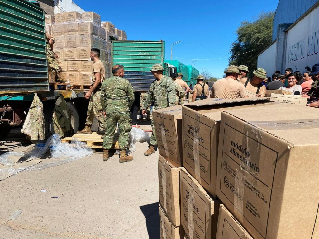 Operativo interfluvio 130: Provincia y Nación llegarán con nueva asistencia a El Impenetrable Operativo interfluvio 130: Provincia y Nación llegarán con nueva asistencia a El Impenetrable