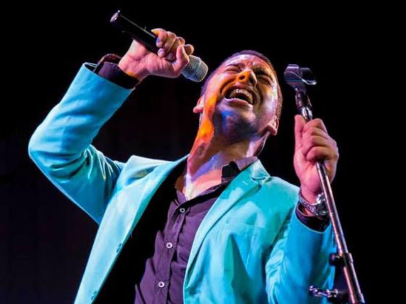 Zamu Caballero vuelve a los escenarios: un show íntimo para revivir los clásicos de su carrera Zamu Caballero vuelve a los escenarios: un show íntimo para revivir los clásicos de su carrera